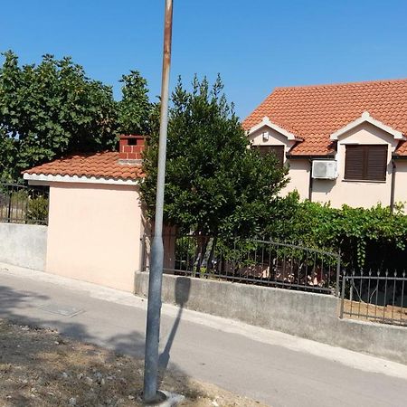 Apartmani A.Teskera Trogir Eksteriør bilde
