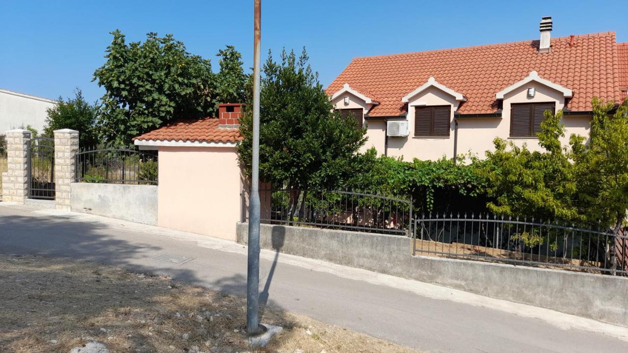 Apartmani A.Teskera Trogir Eksteriør bilde